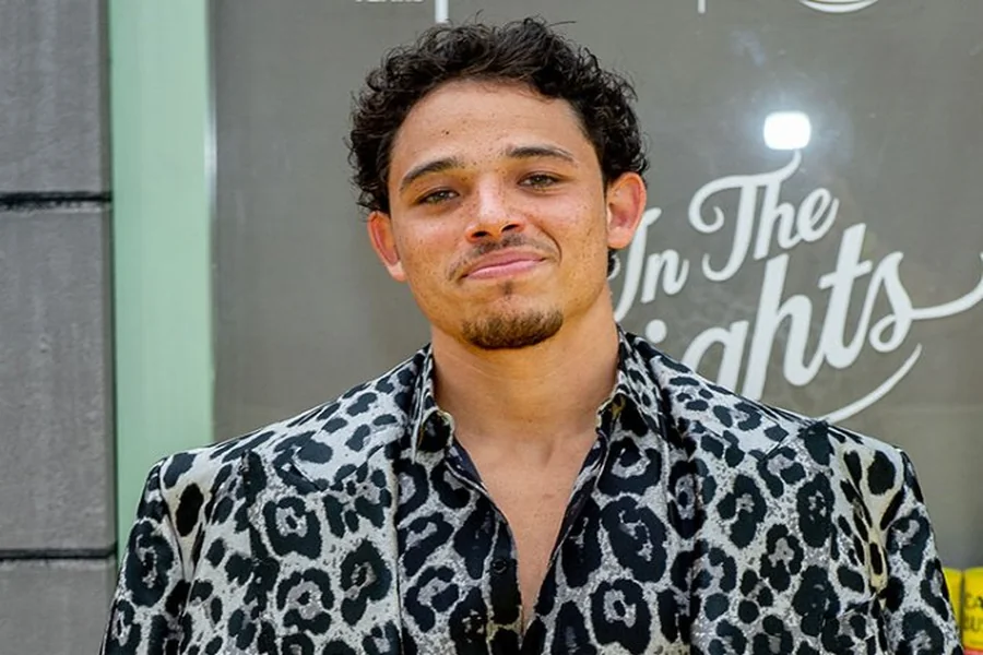 Anthony Ramos Height