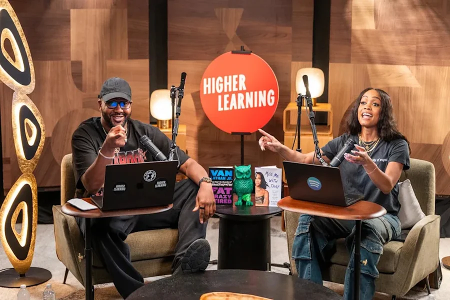 Best Entertainment Podcasts to Follow This Year